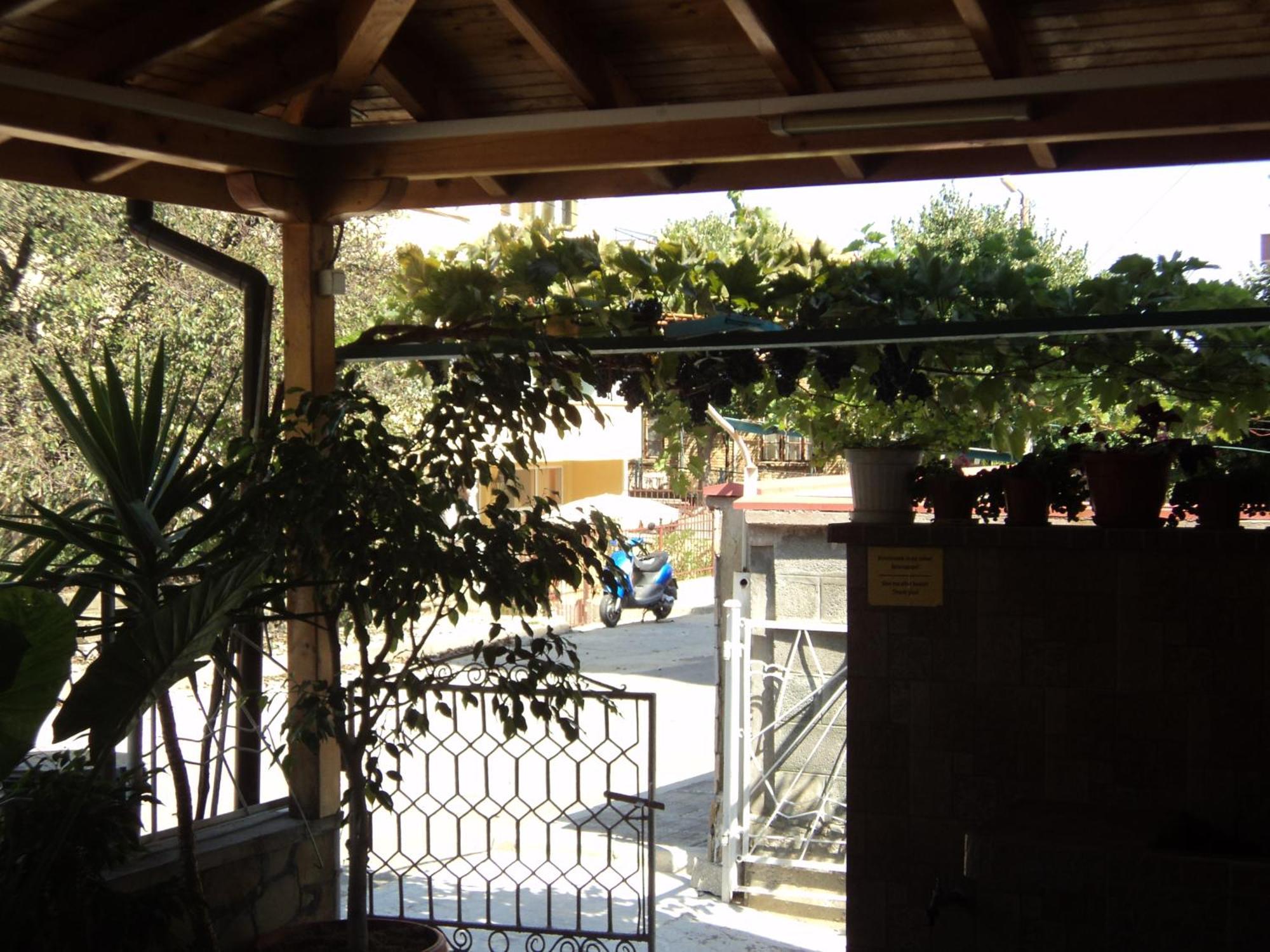 Guest House Drazhev Obzor Exterior foto